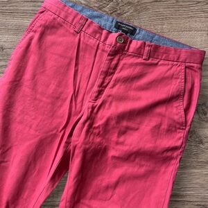 Banana Republic Men’s Aiden Fit Chinos. Size 35/32.